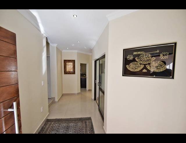 4 BEDROOM HOUSE FOR SALE IN MORNINGSIDE